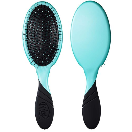 WetBrush Pro Detangler Aqua Front and Back