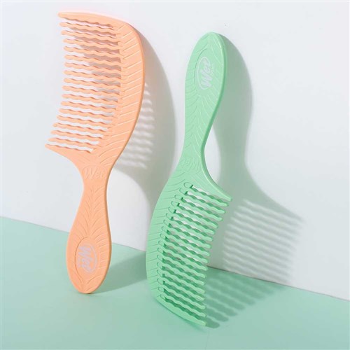 WetBrush Go Green Detangling Comb Aqua 