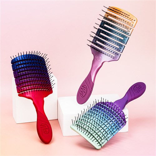 WetBrush Pro Flex Dry Bold Ombre Paddle Purple