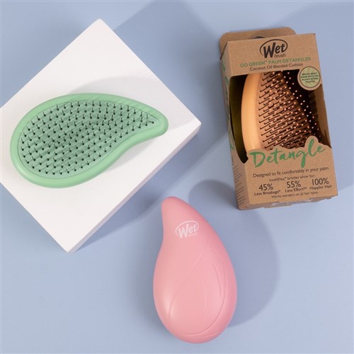 WetBrush Go Green Palm Detangler Pink