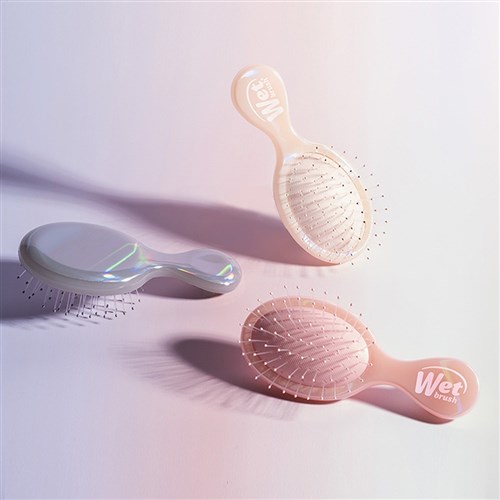 WetBrush Iridescence Icon Mini Detangler Chrome